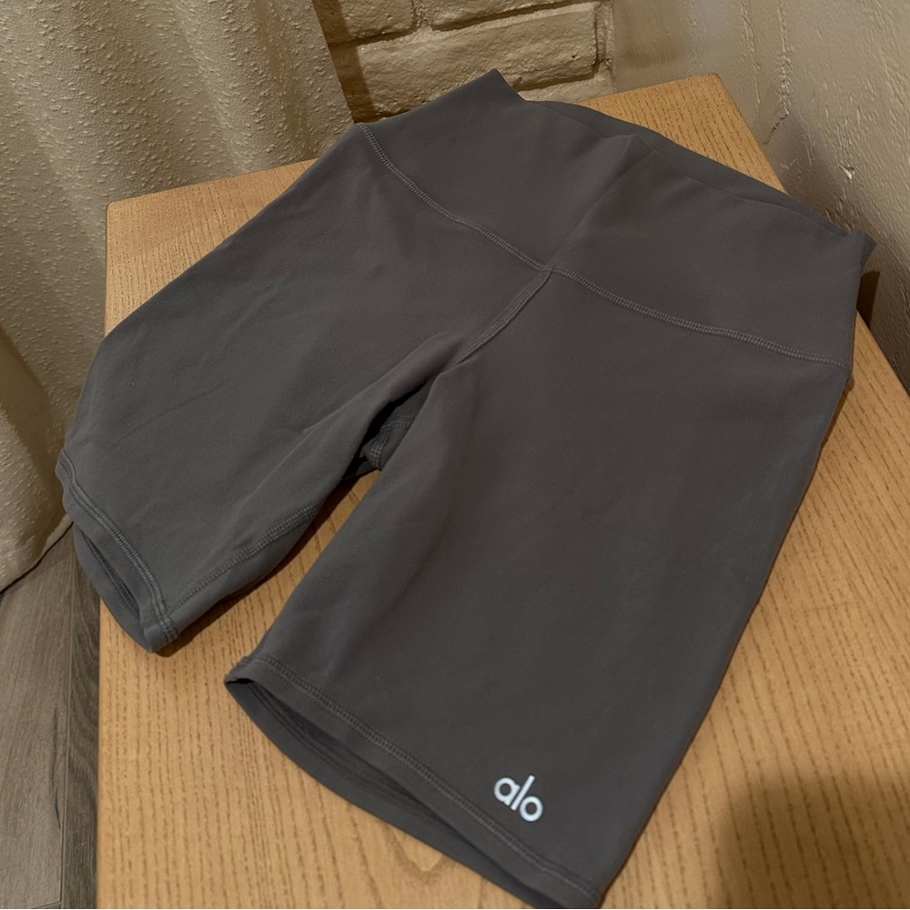 alo shorts